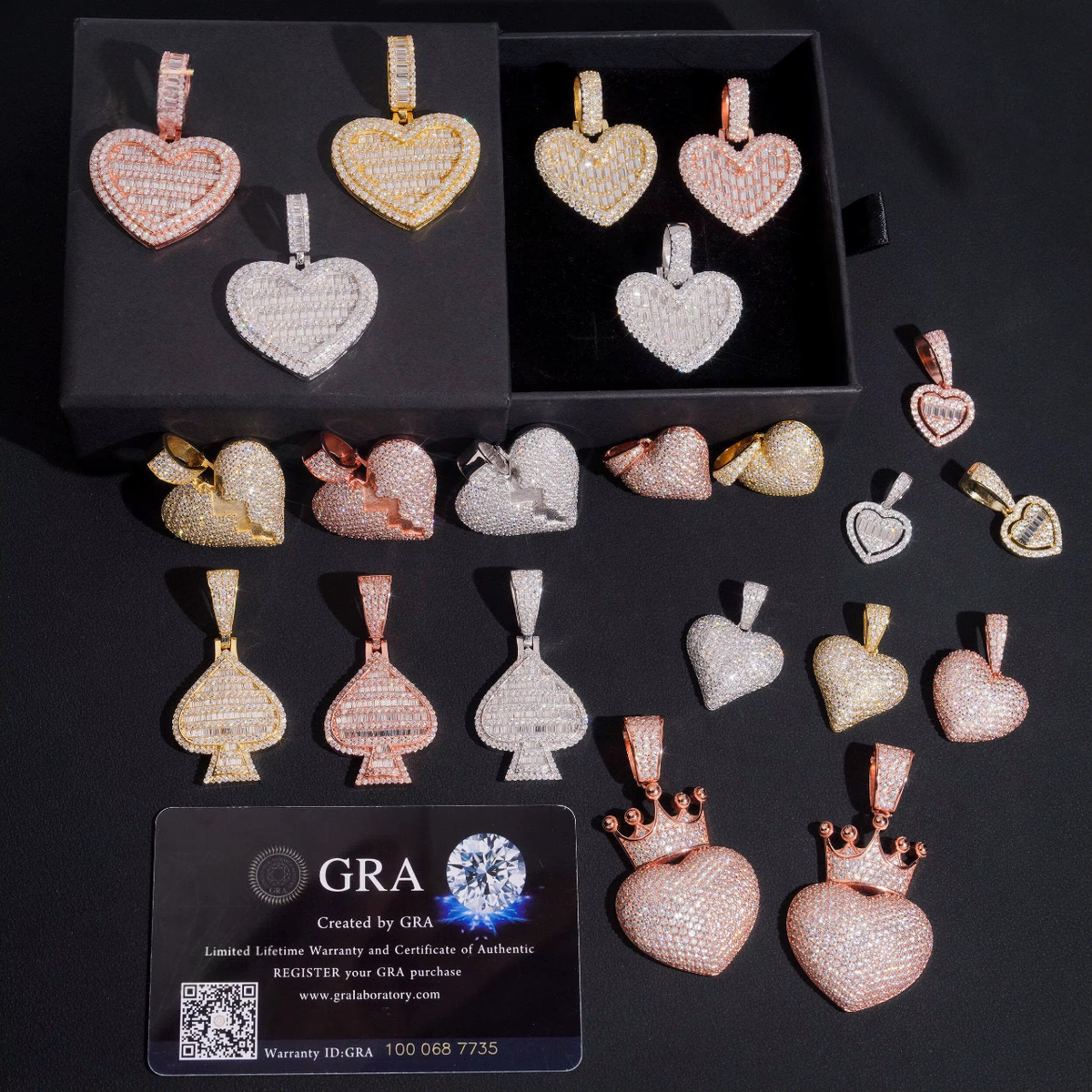Mossitante Heart Pendant