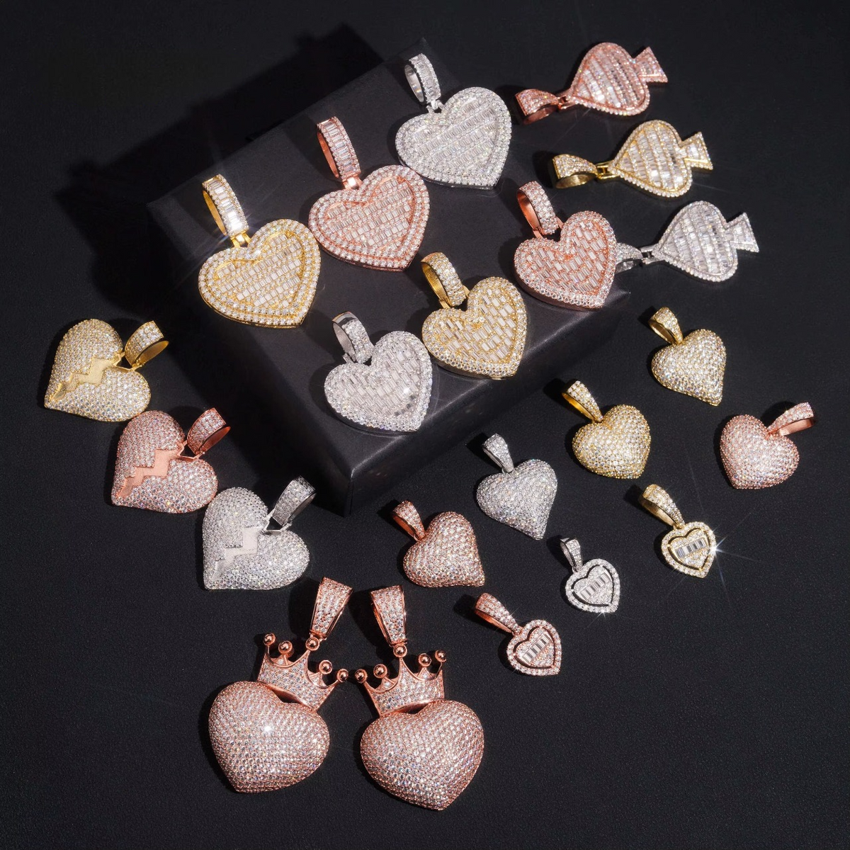 Mossitante Heart Pendant