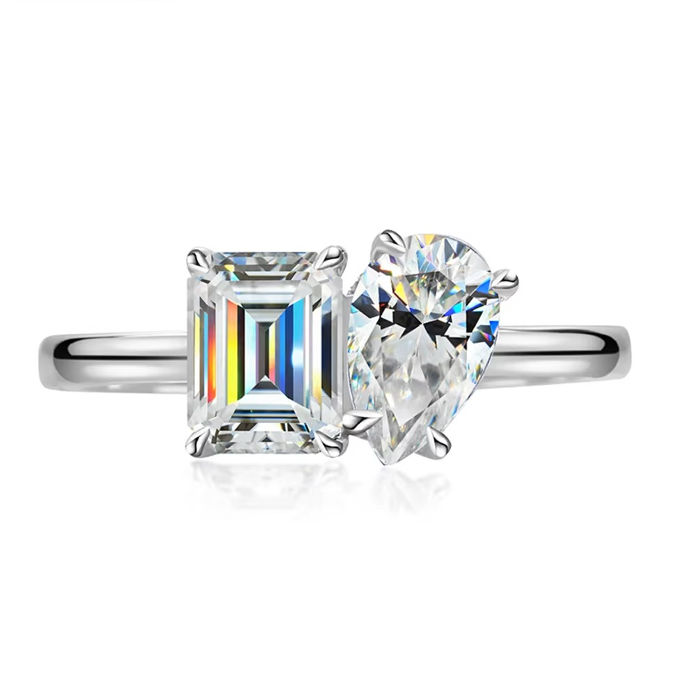 Aurum Duo | Emerald & Pear Cut Moissanite Rings in S925 Silver