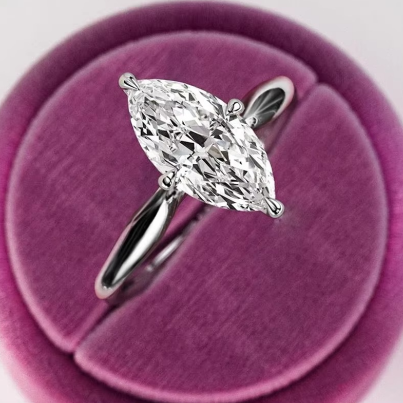 Celestia™ Oval Cut 2CT Moissanite Ring | Sterling Silver