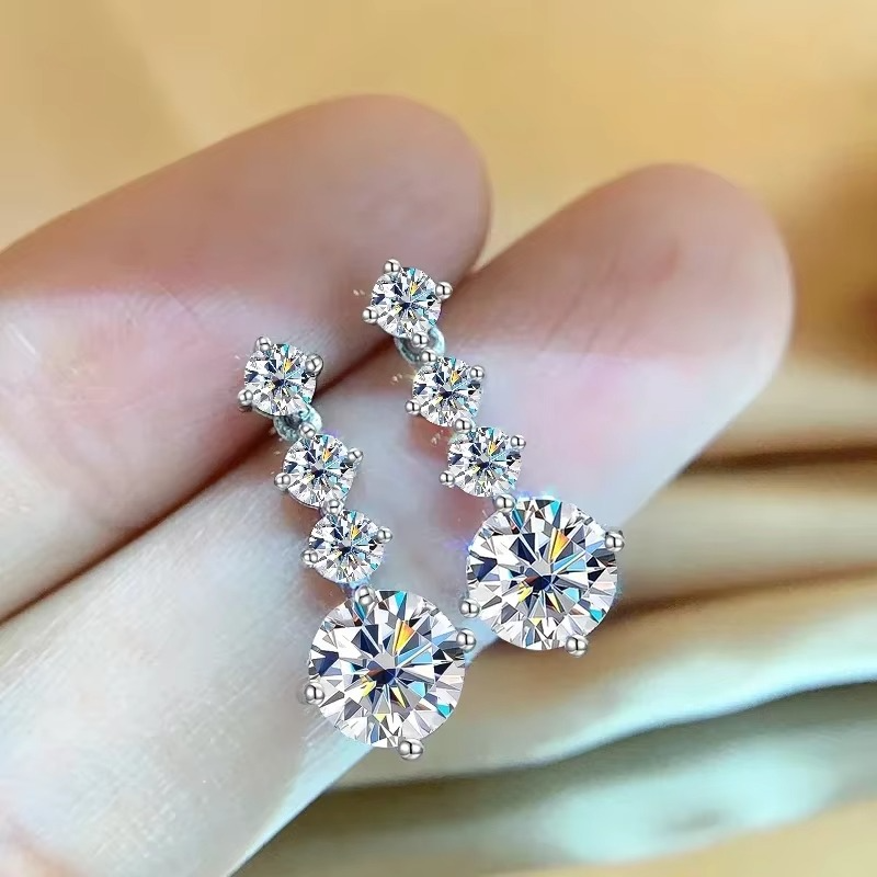 S925 Silver Moissanite Drop Earrings | 2.6 Carats Dazzling Sparkle