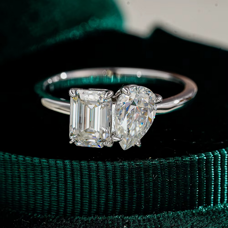 Aurum Duo | Emerald & Pear Cut Moissanite Rings in S925 Silver